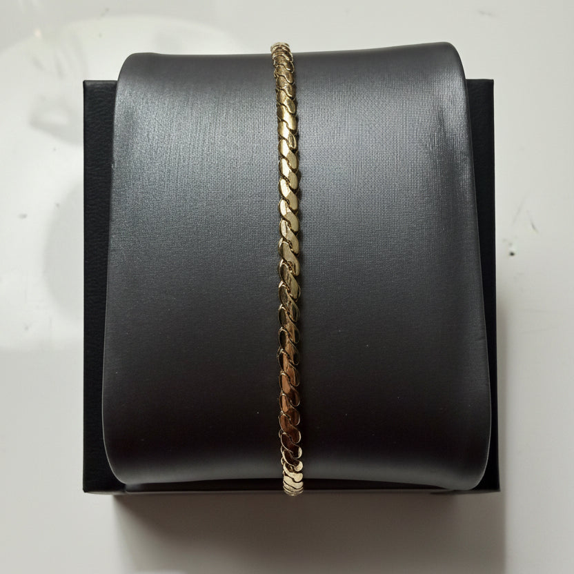 Pulsera Cubana Delgada de Oro Laminado – 7”