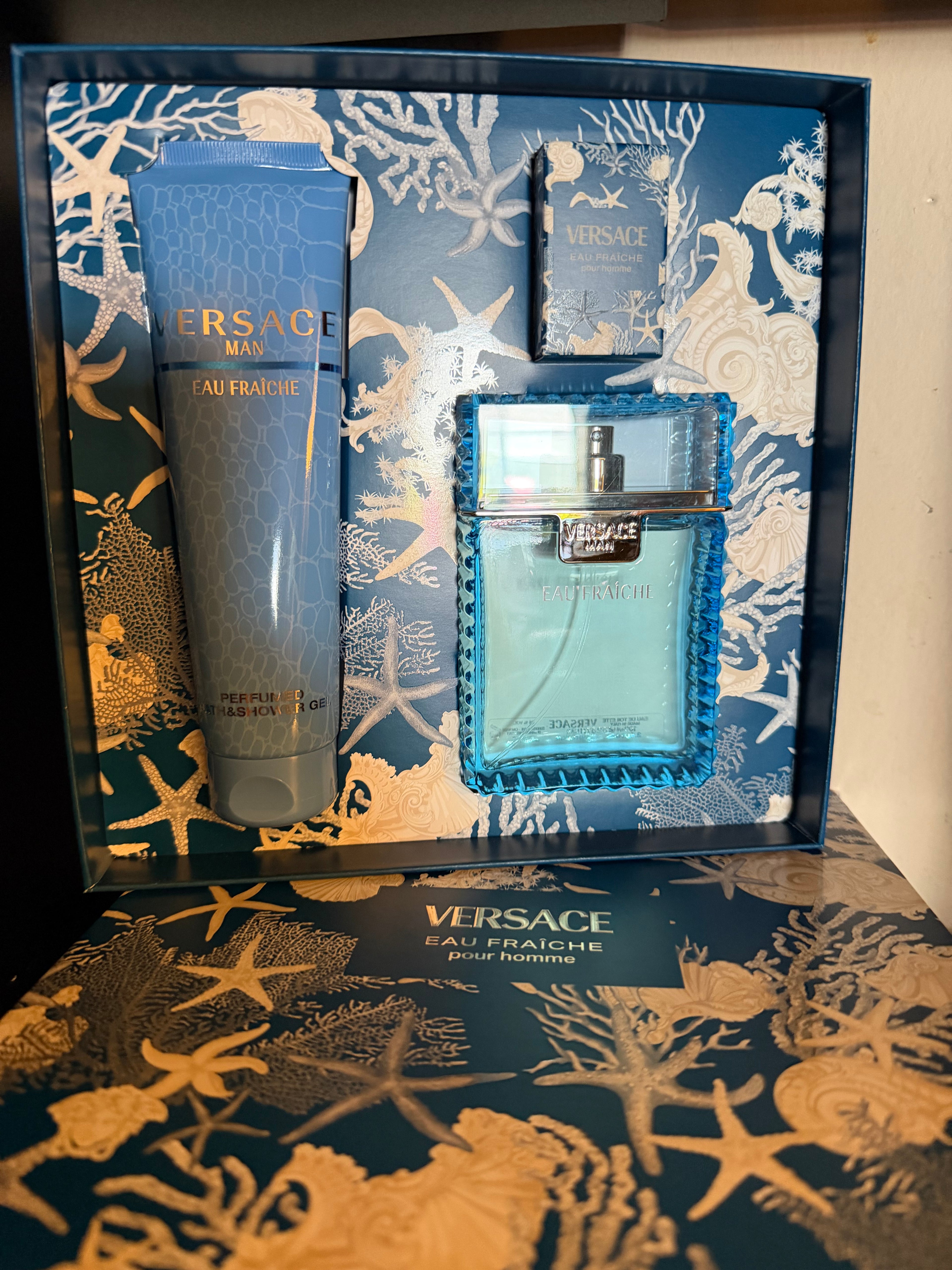 Versace Man Eau Fraîche Pour Homme Gift Set
